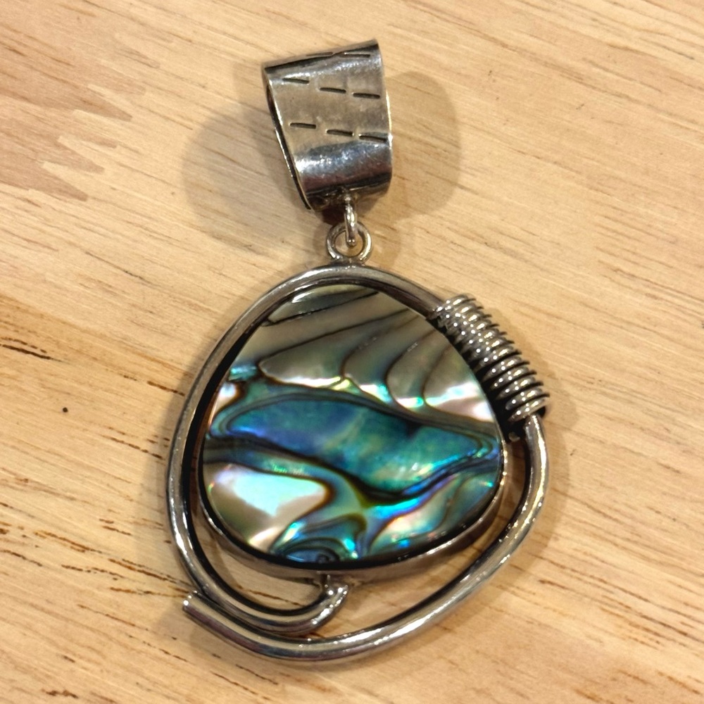 VTG Taxco Mexico 925 Sterling Silver Abalone Shell Pendant